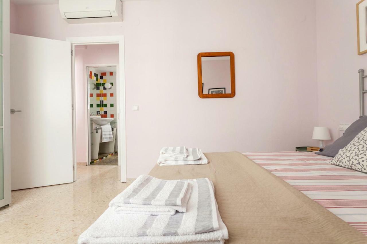 Apartamento Jardin De Santa Paula Sevilla Eksteriør billede