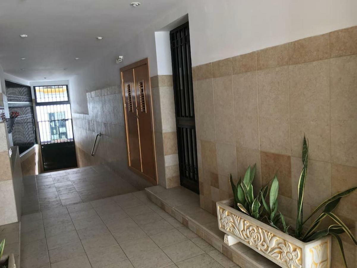 Apartamento Jardin De Santa Paula Sevilla Eksteriør billede
