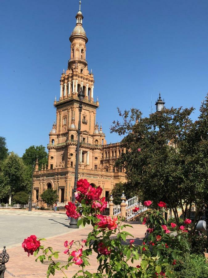 Apartamento Jardin De Santa Paula Sevilla Eksteriør billede